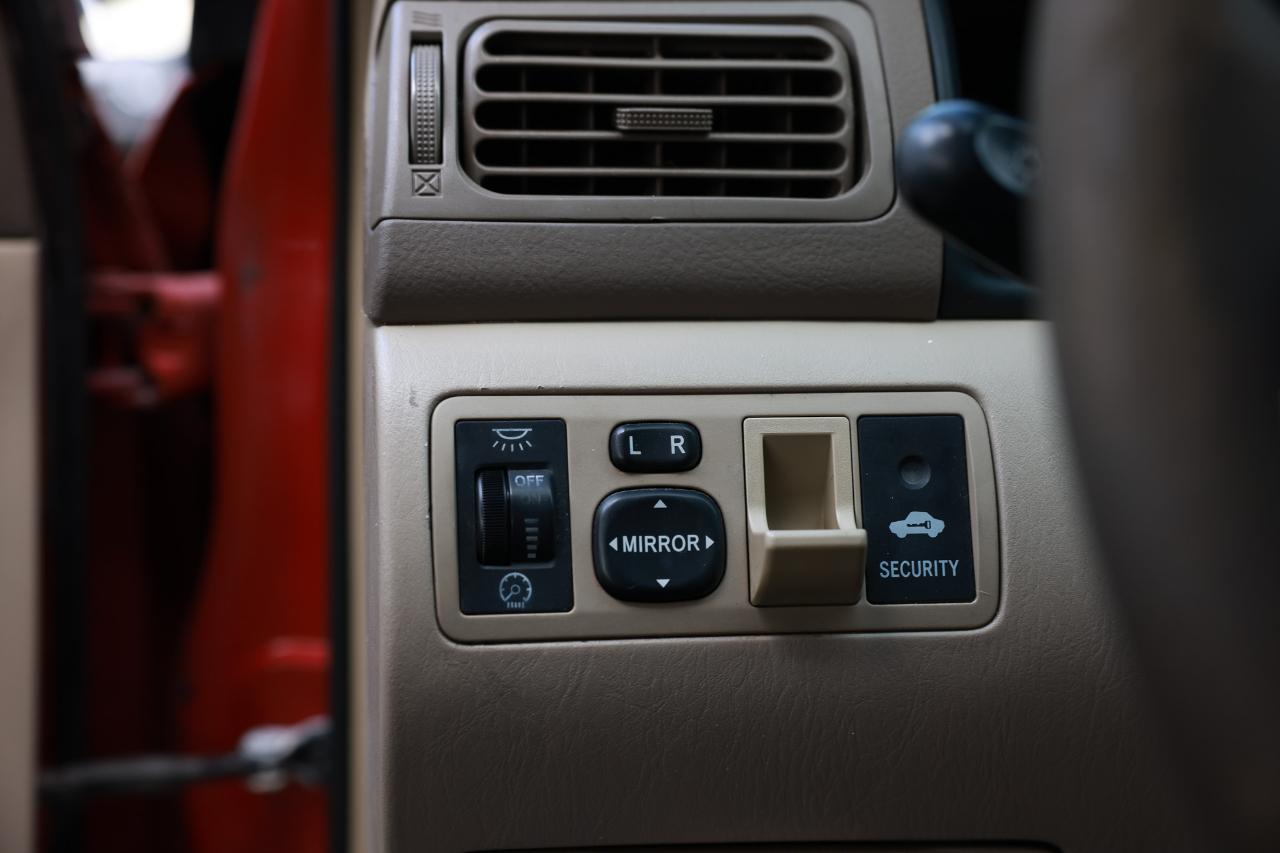 Toyota Corolla  2005