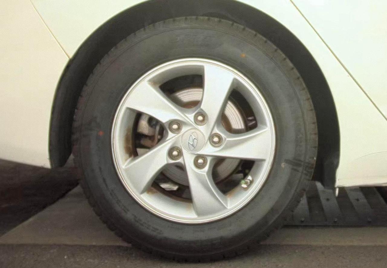 Hyundai Elantra  2014