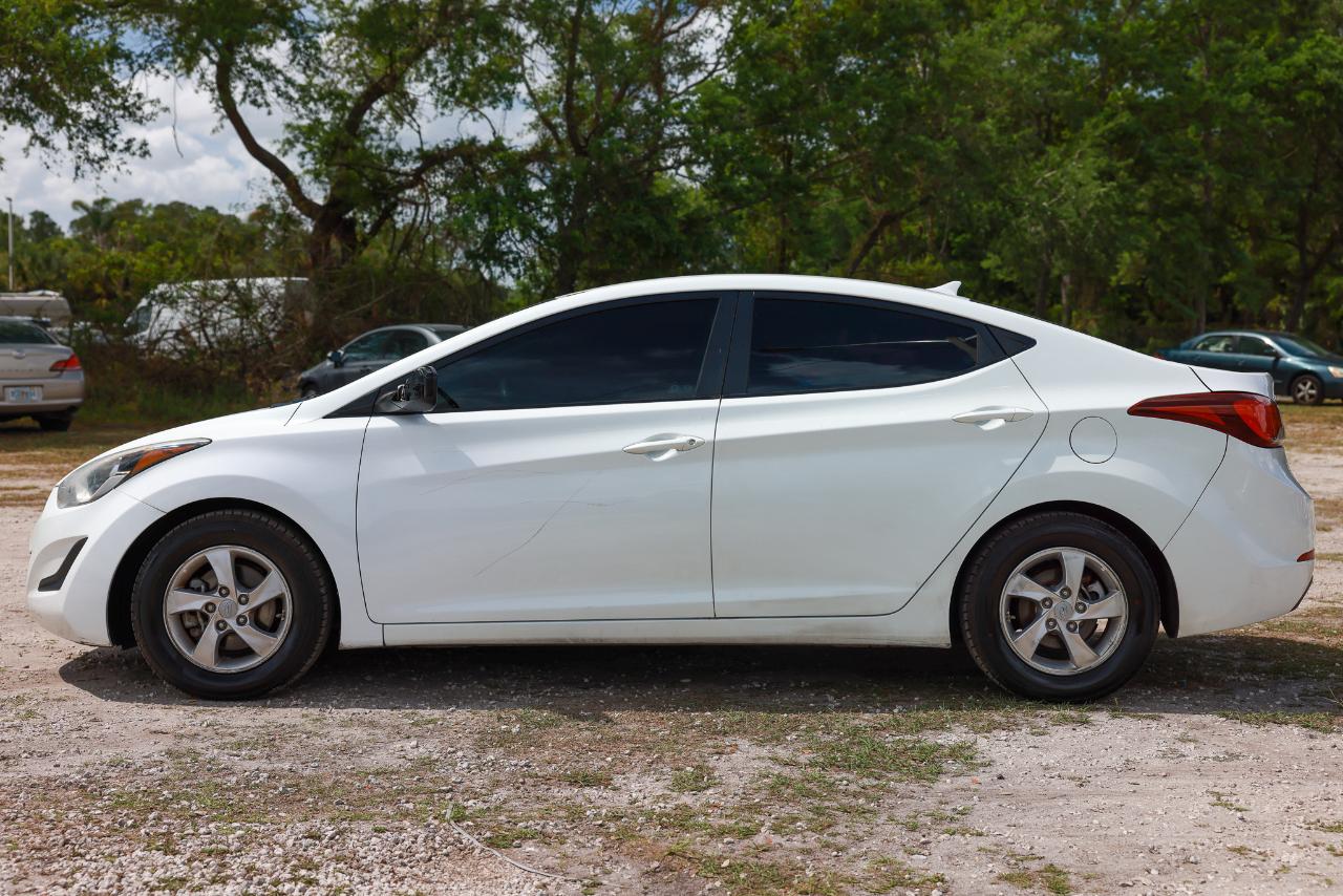 Hyundai Elantra  2014