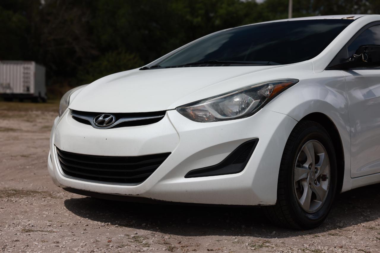 Hyundai Elantra  2014