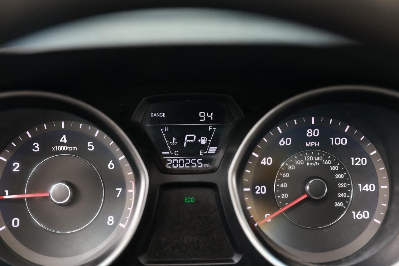 Hyundai Elantra  2014