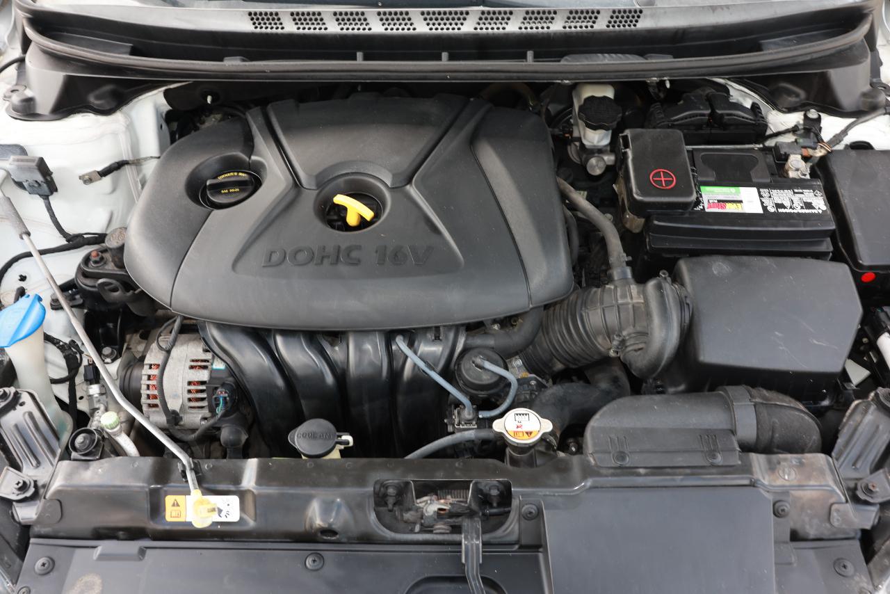 Hyundai Elantra  2014