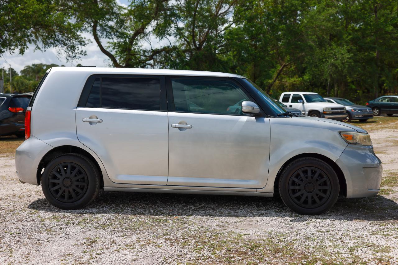 Scion xB  2008