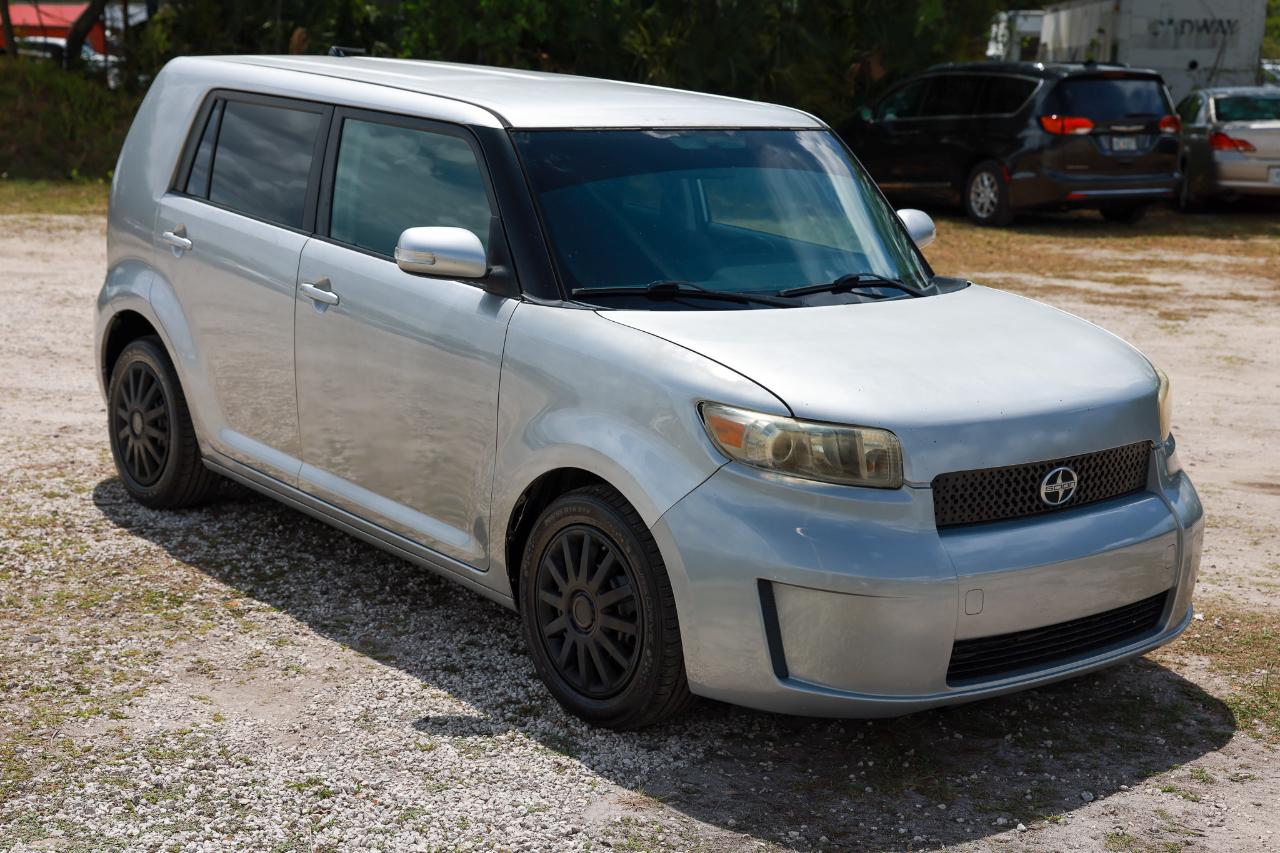 Scion xB  2008