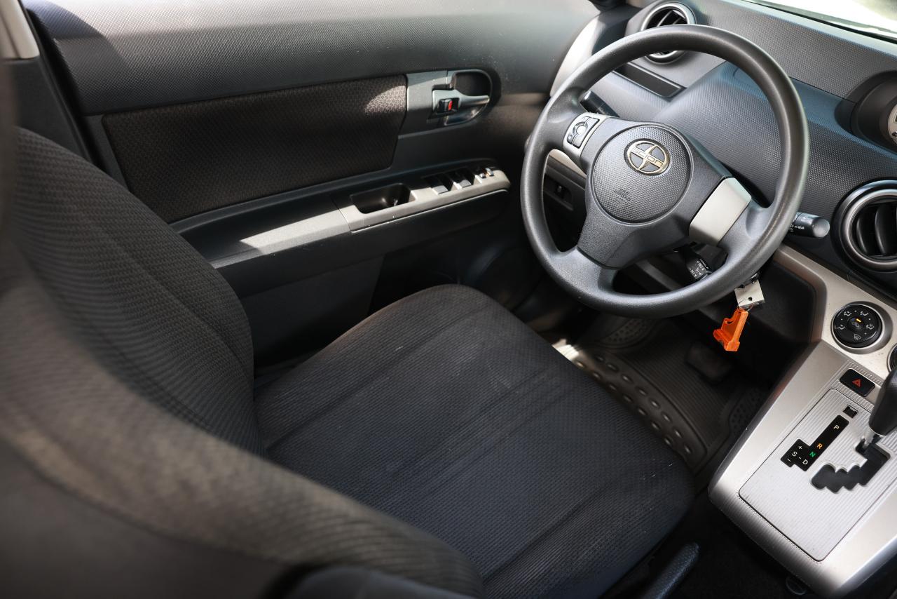 Scion xB  2008