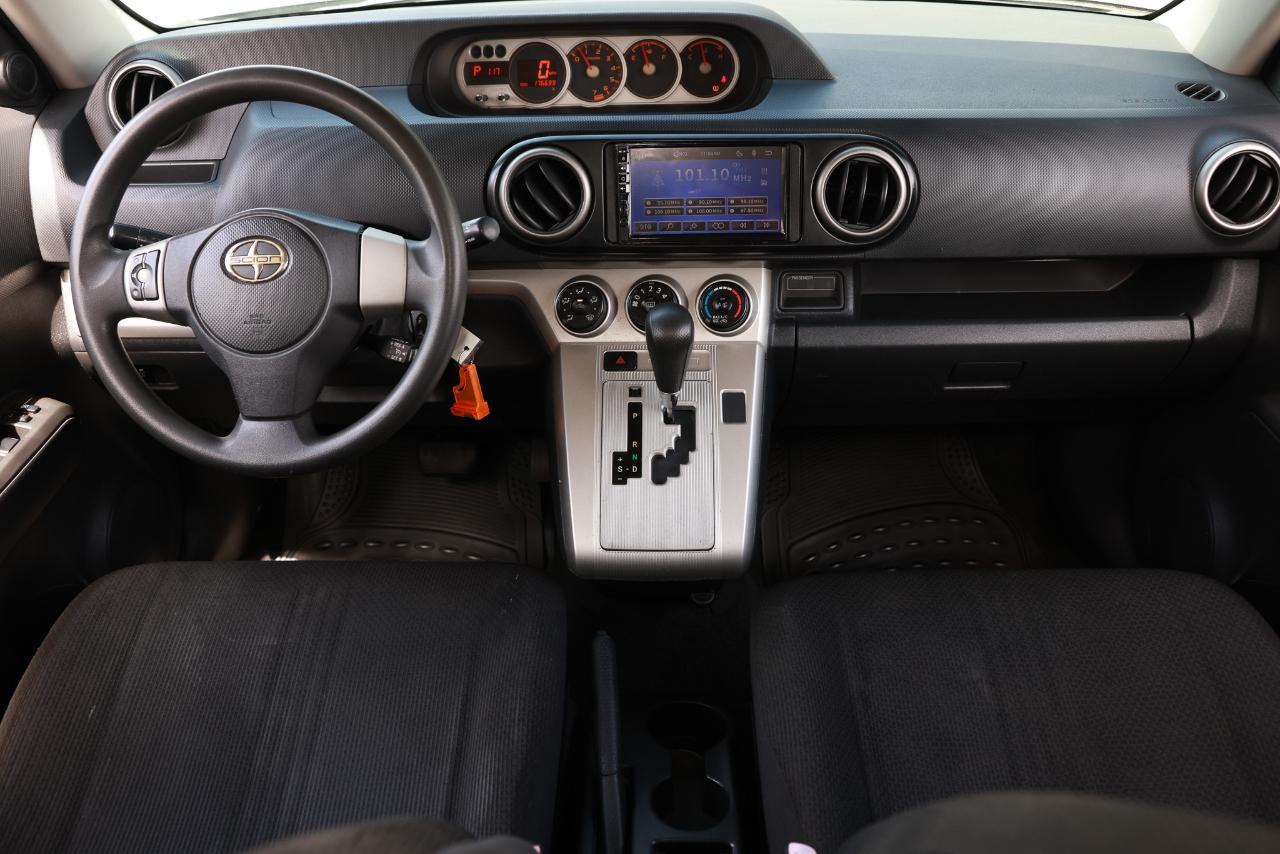 Scion xB  2008