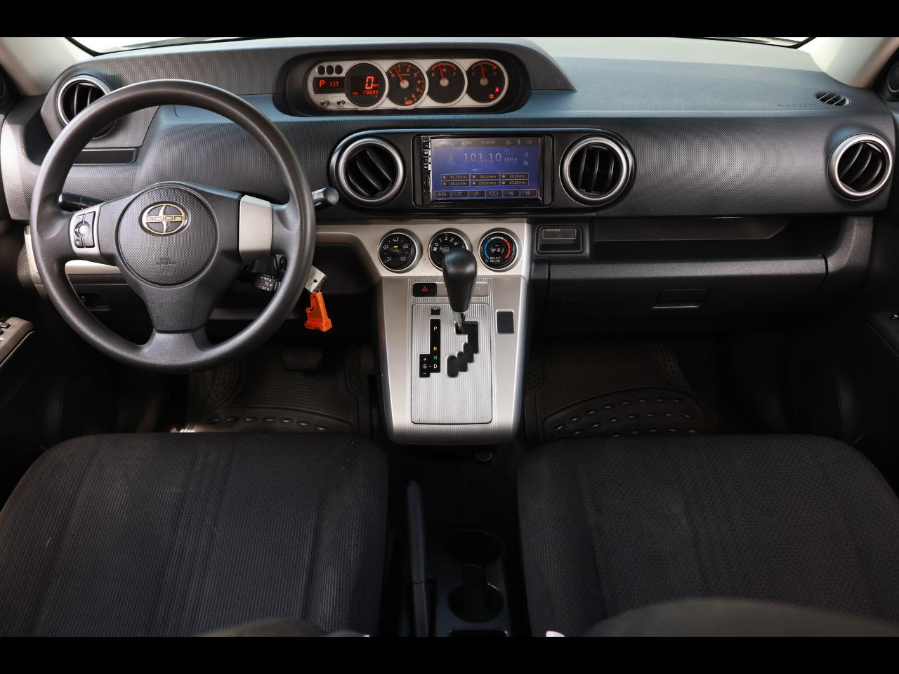 Scion xB  2008