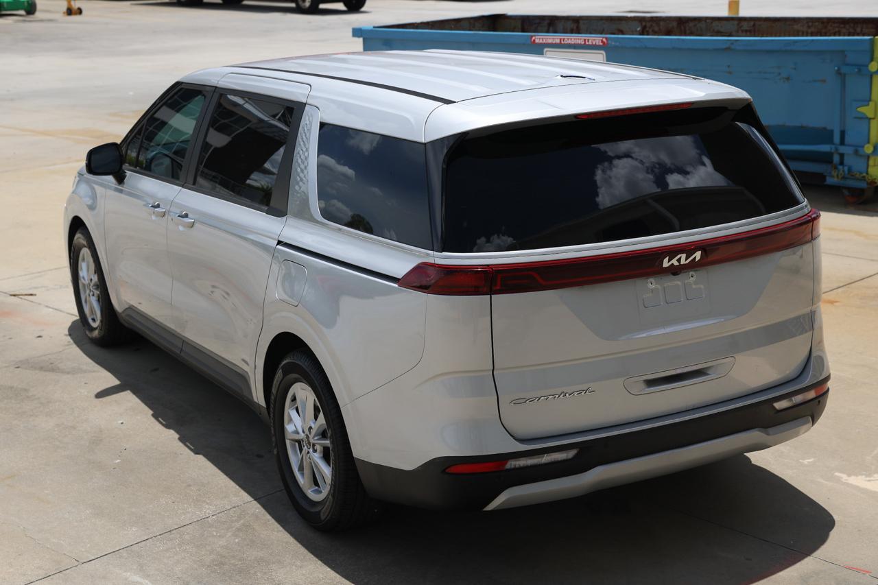 Kia Carnival  2022