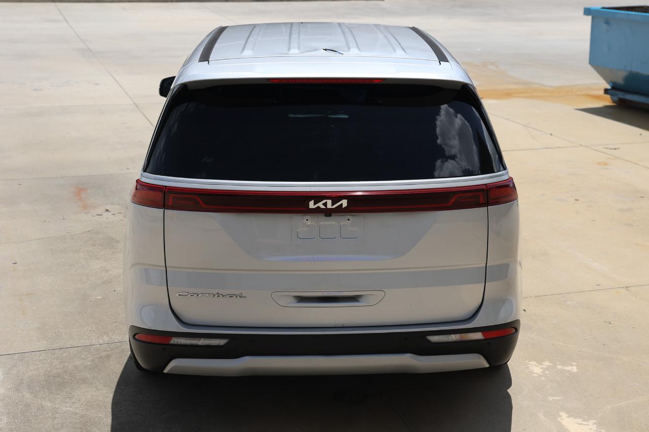 Kia Carnival  2022