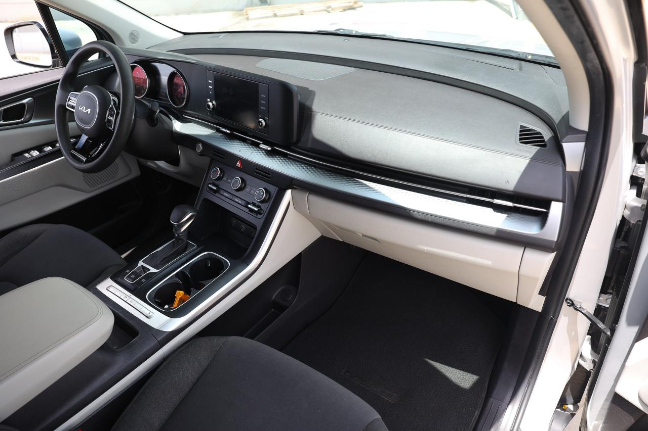 Kia Carnival  2022