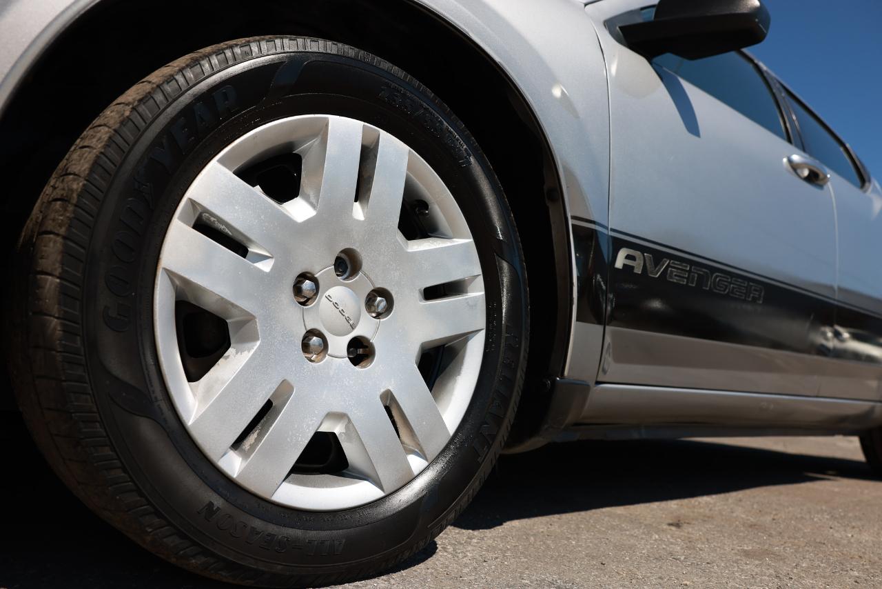 Dodge Avenger  2014