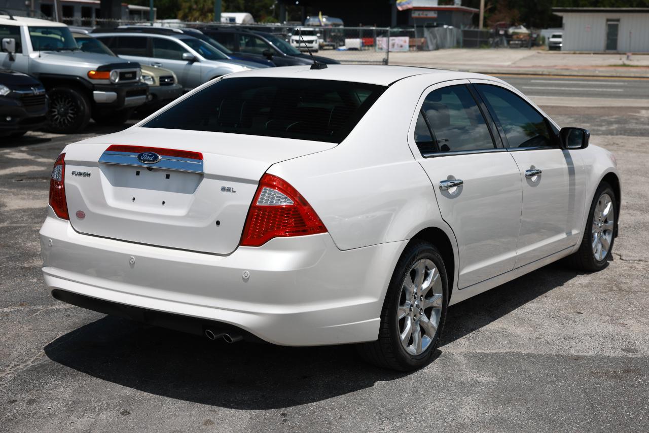 Ford Fusion  2012