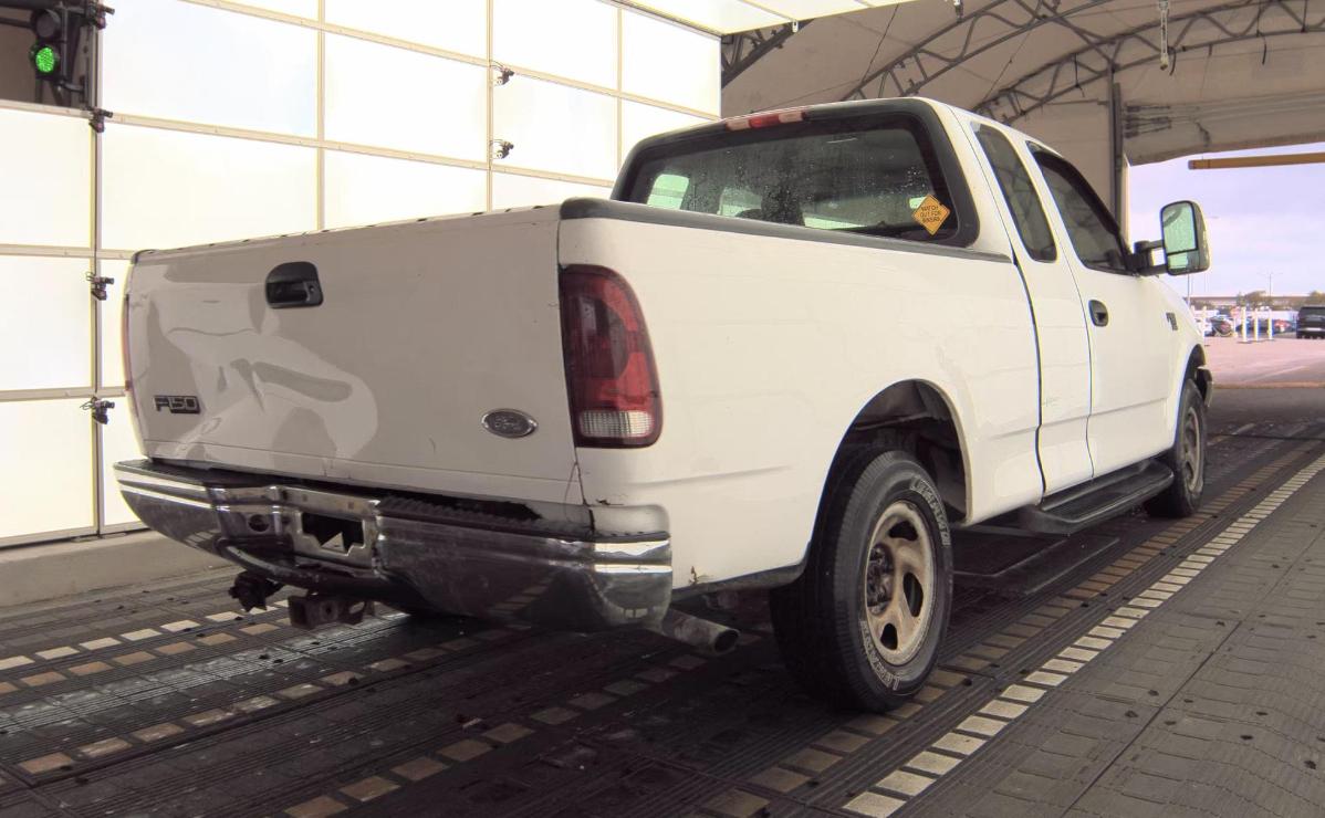 Ford F-150  2002