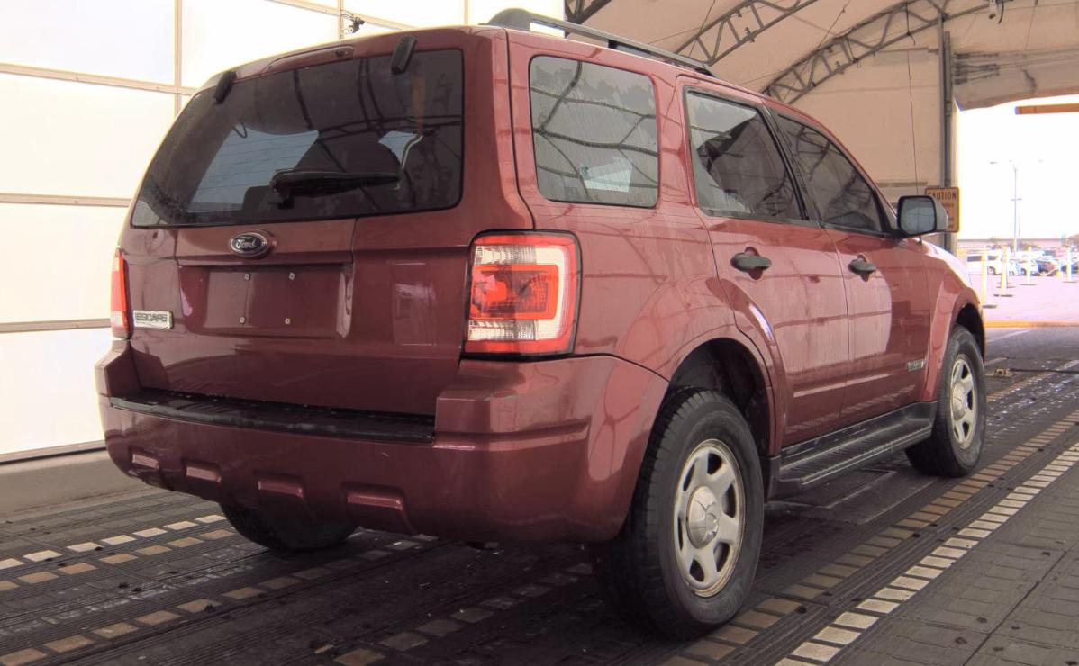 Ford Escape  2008