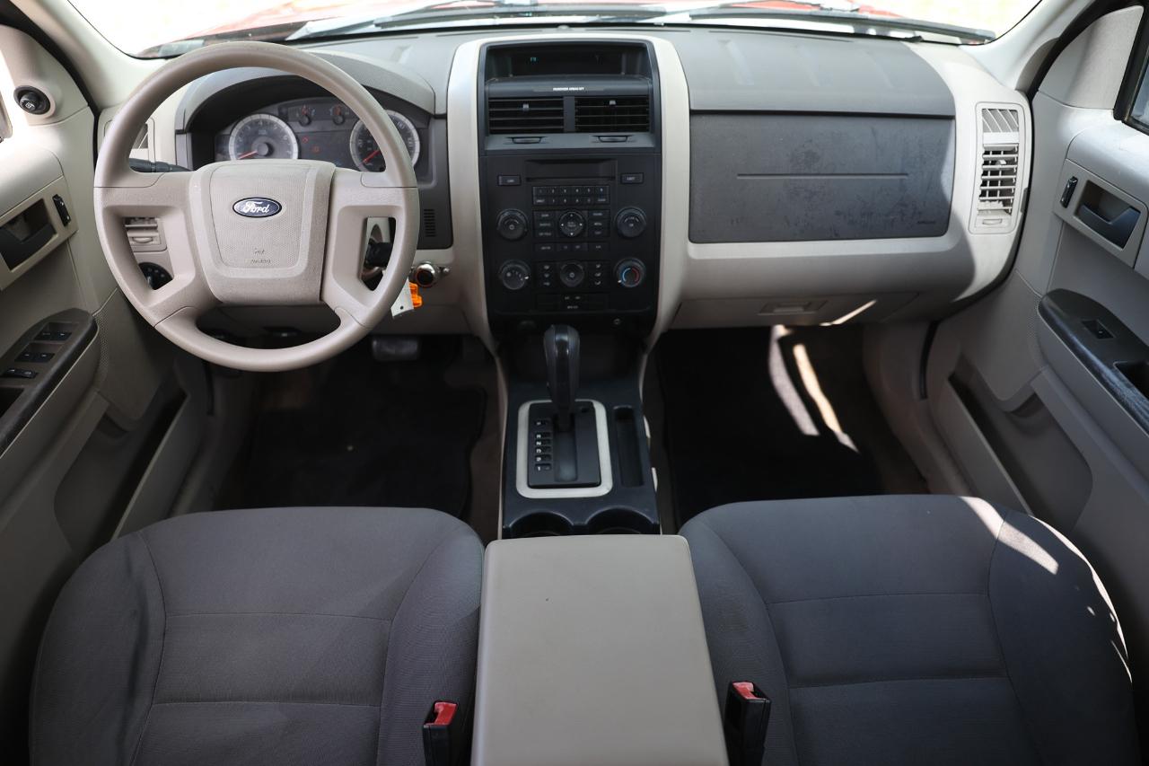 Ford Escape  2008