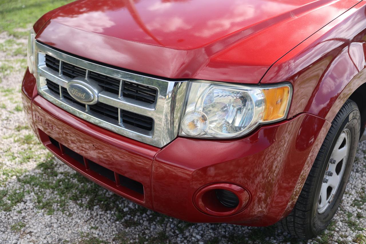 Ford Escape  2008
