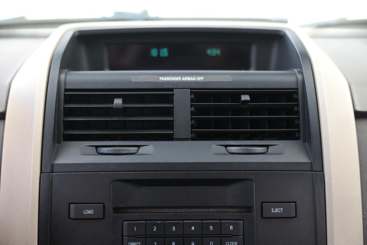 Ford Escape  2008