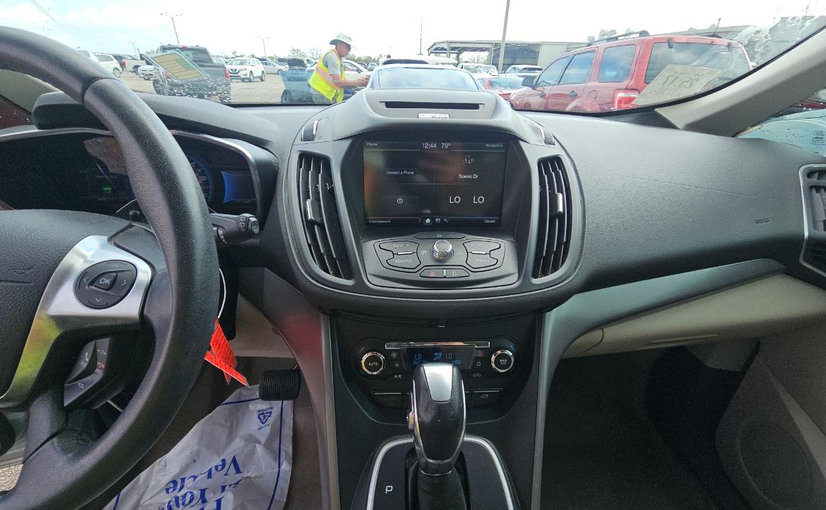 Ford C-Max Hybrid  2013