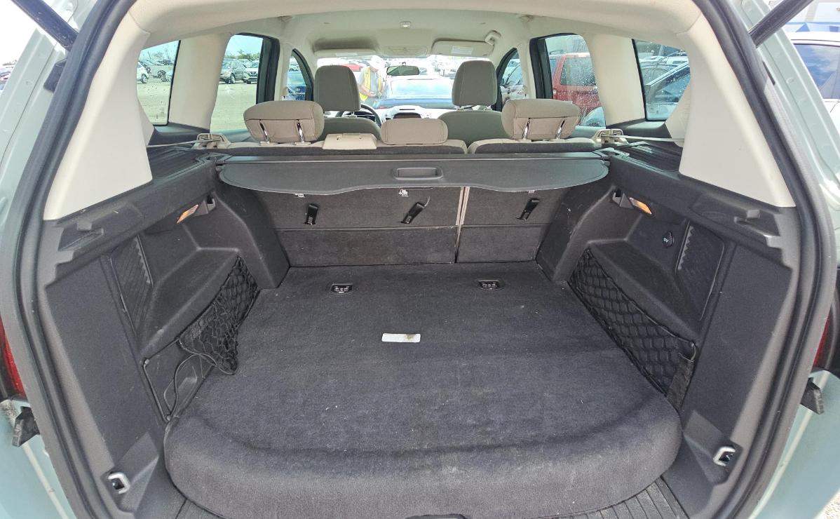 Ford C-Max Hybrid  2013