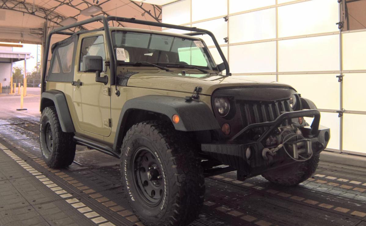Jeep Wrangler  2013