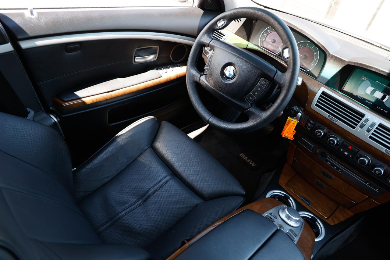 BMW 750Li  2008