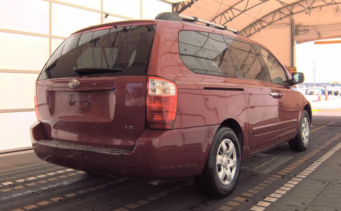 Kia Sedona  2008