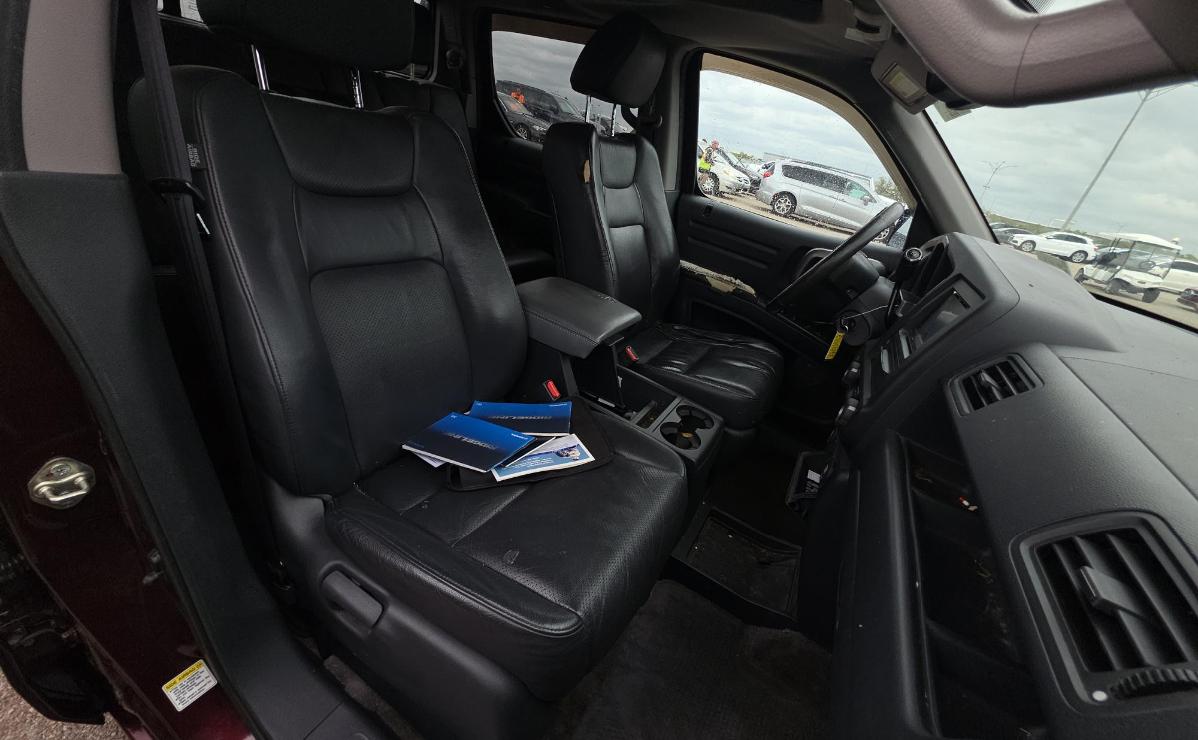 Honda Ridgeline  2014