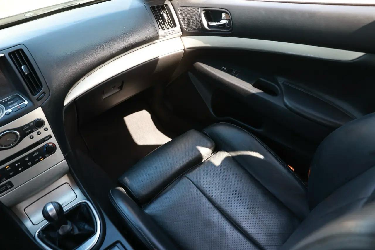 Infiniti G35 Sedan  2007