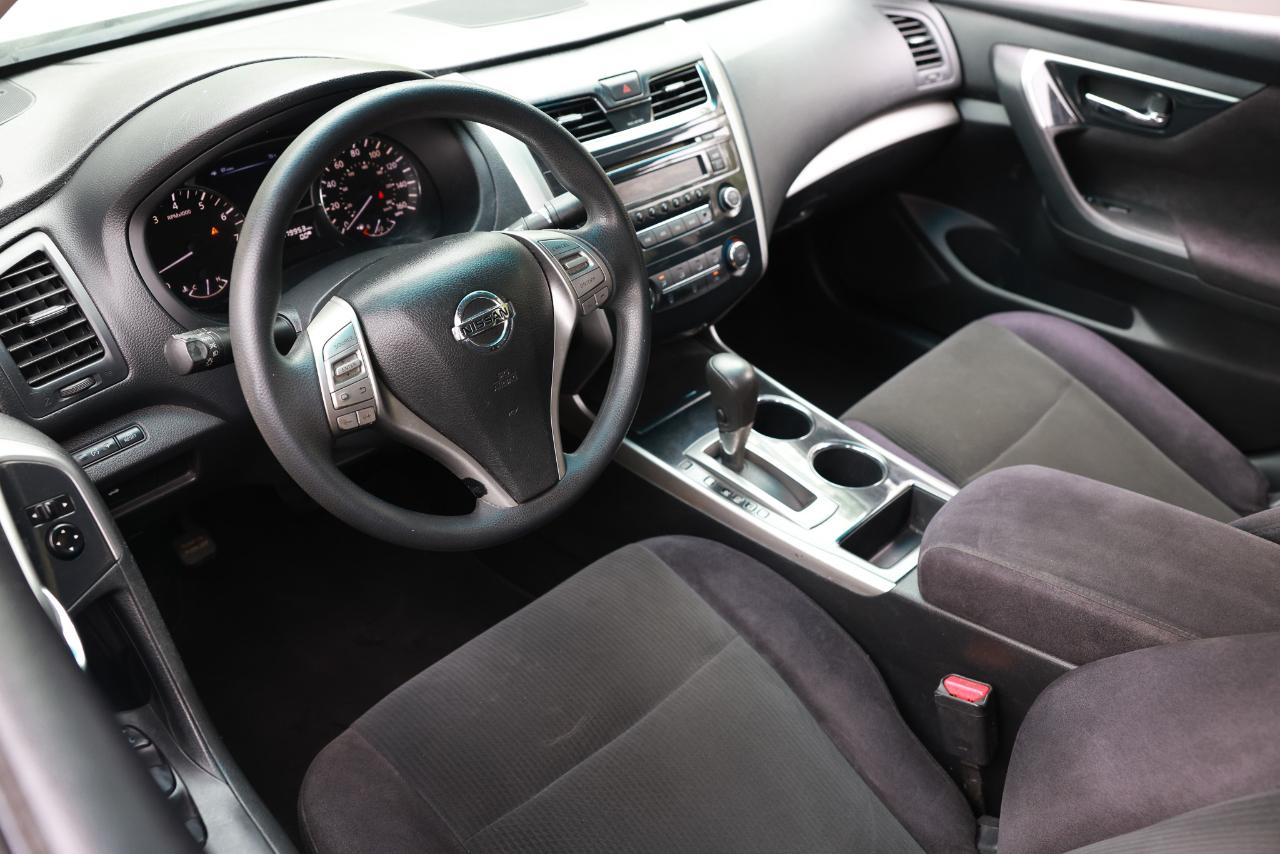 Nissan Altima  2013