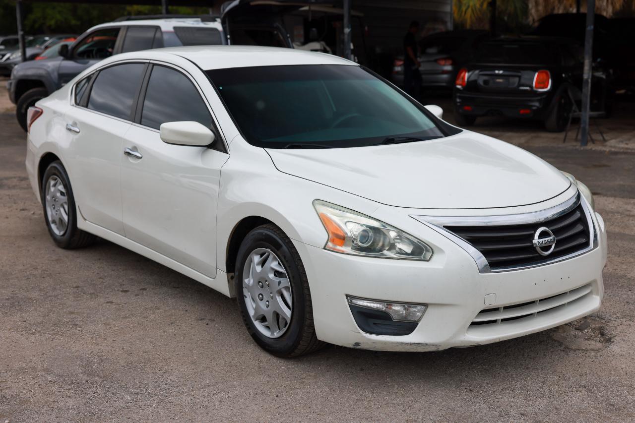 Nissan Altima  2013