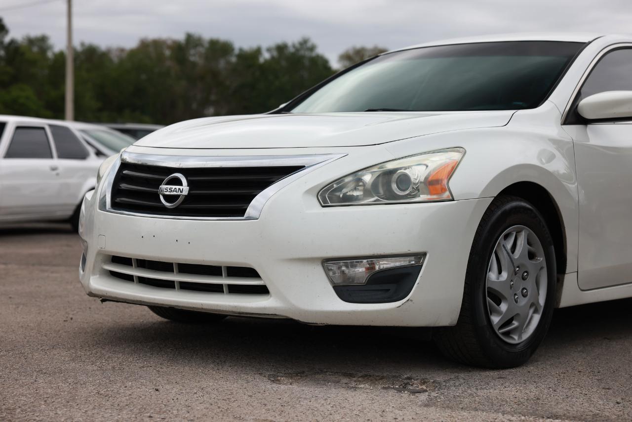 Nissan Altima  2013