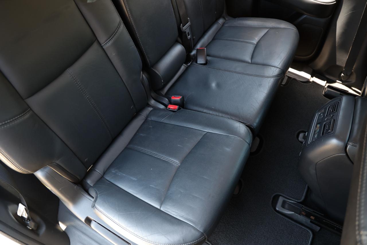 Nissan Pathfinder  2013