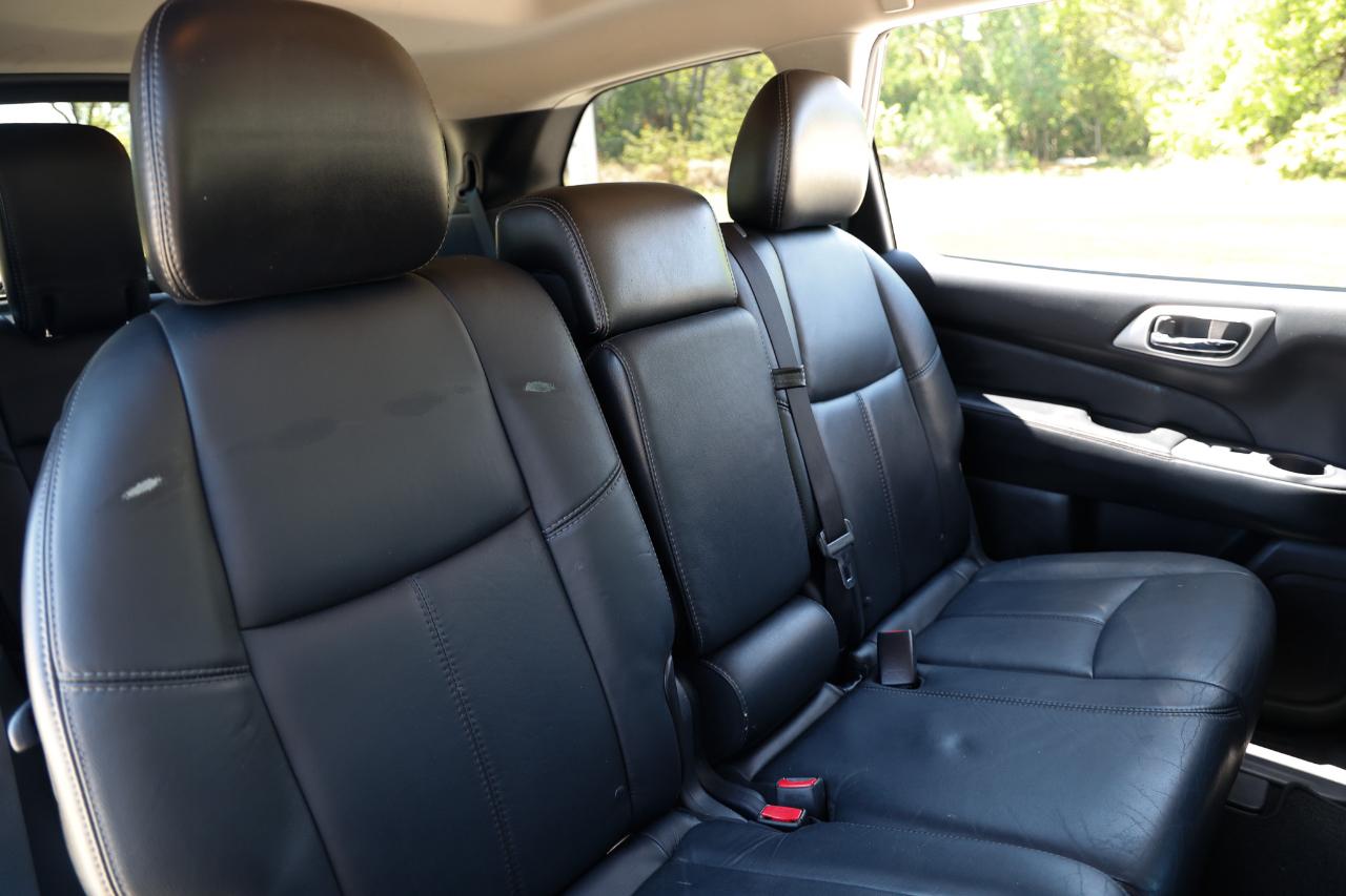 Nissan Pathfinder  2013