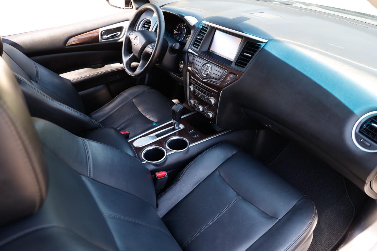 Nissan Pathfinder  2013