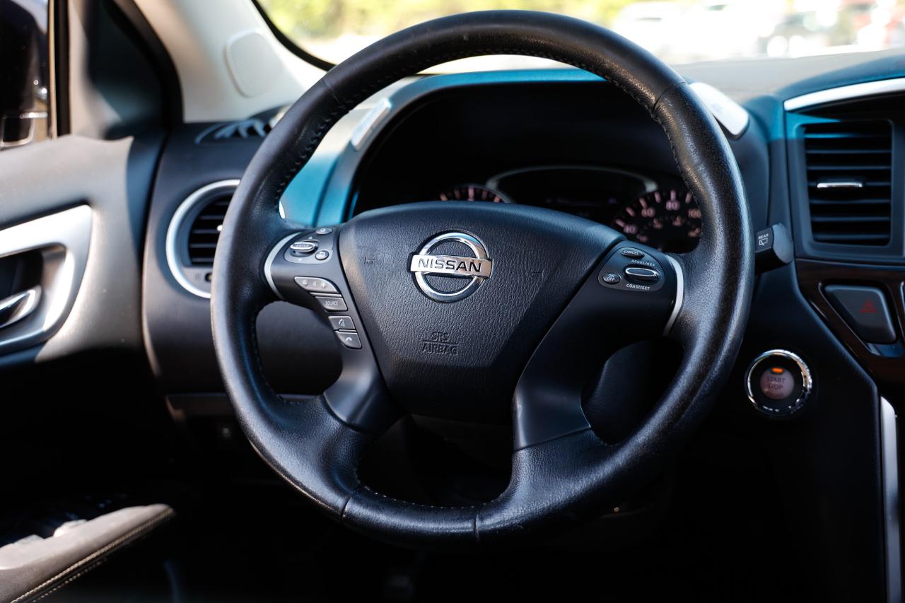 Nissan Pathfinder  2013