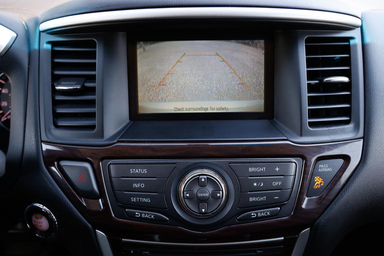 Nissan Pathfinder  2013