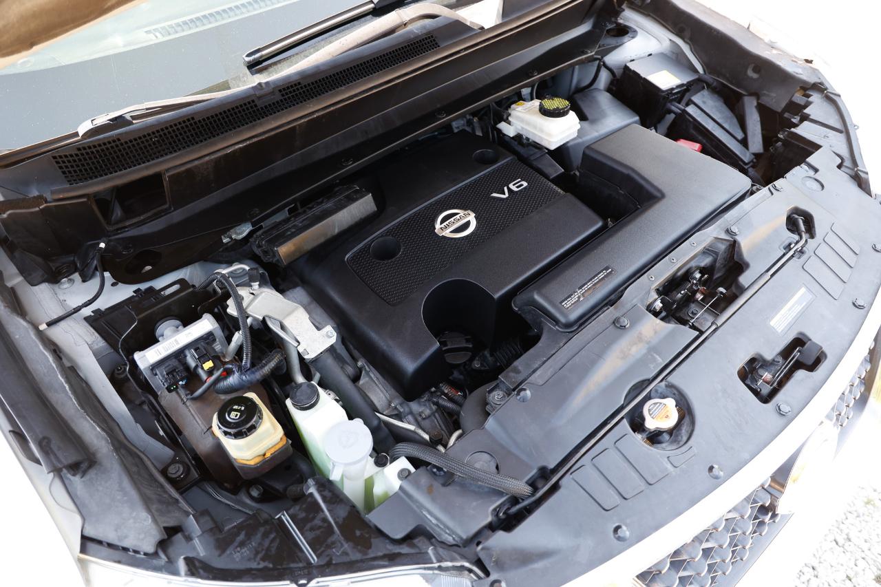 Nissan Pathfinder  2013