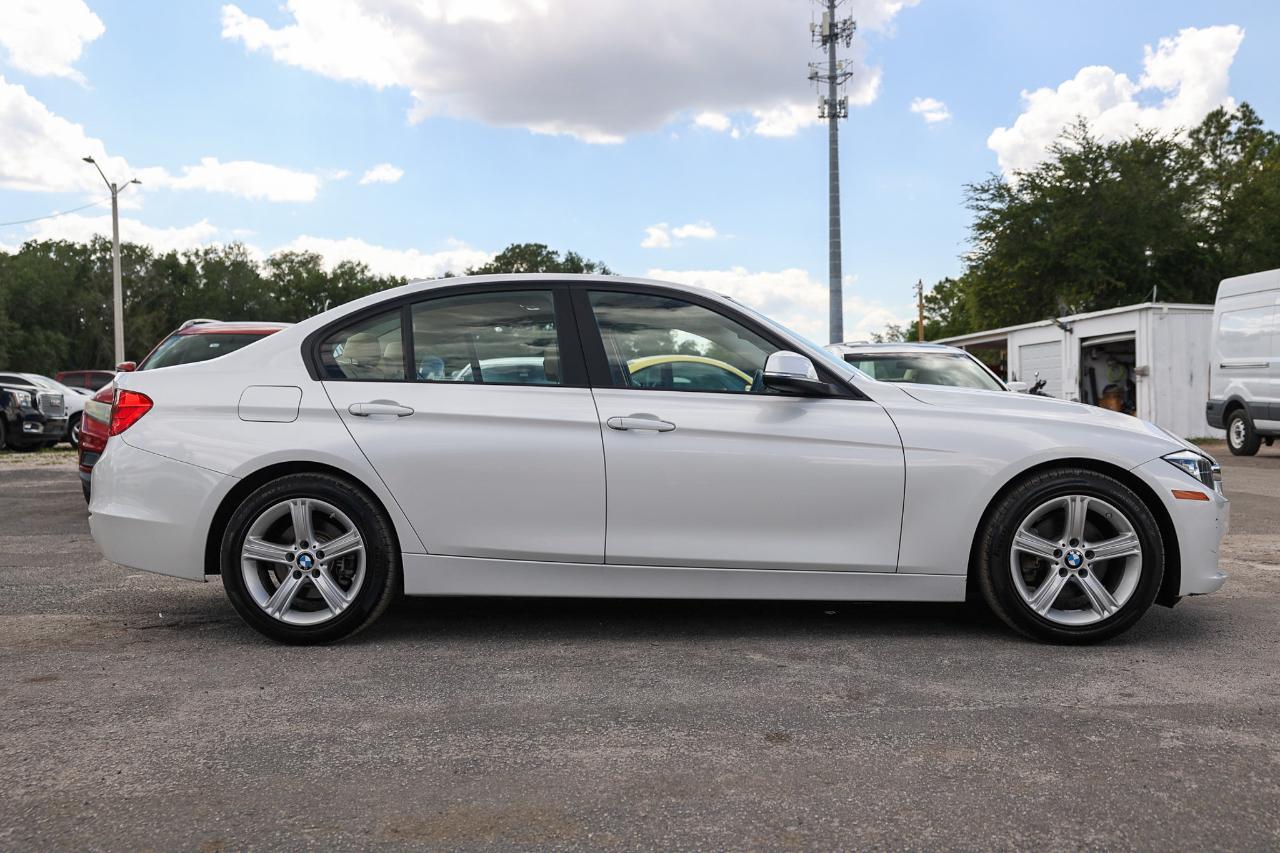 BMW 320i  2014