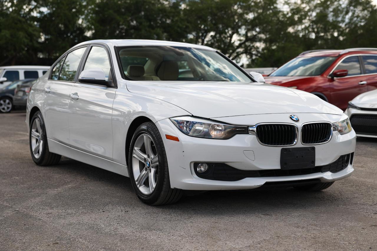 BMW 320i  2014