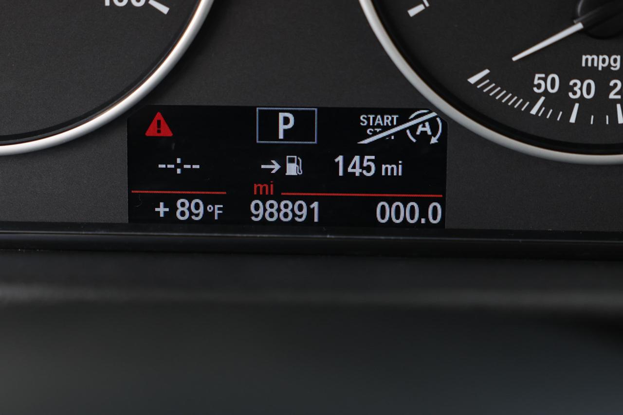 BMW 320i  2014