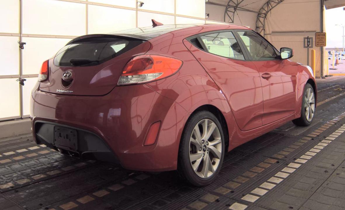 Hyundai Veloster  2016