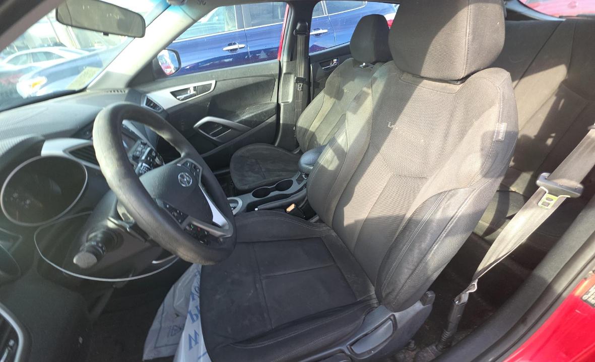 Hyundai Veloster  2016