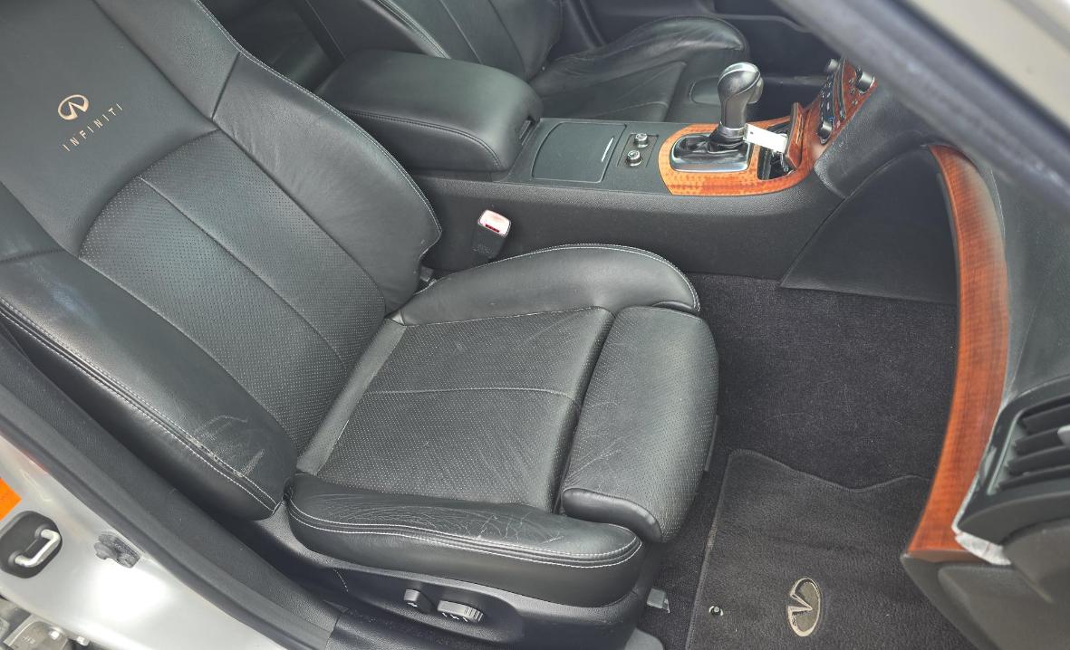 Infiniti G37 Sedan  2009