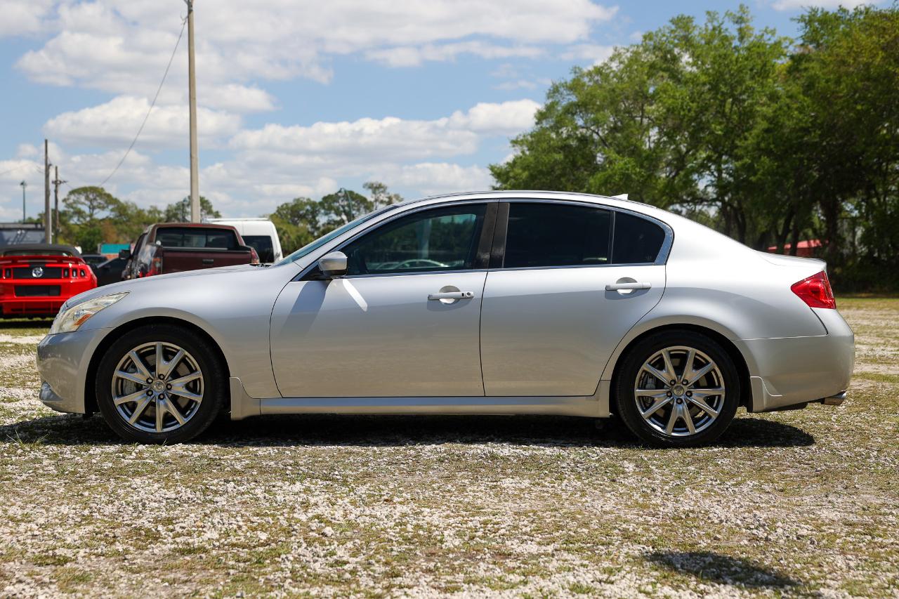 Infiniti G37 Sedan  2009