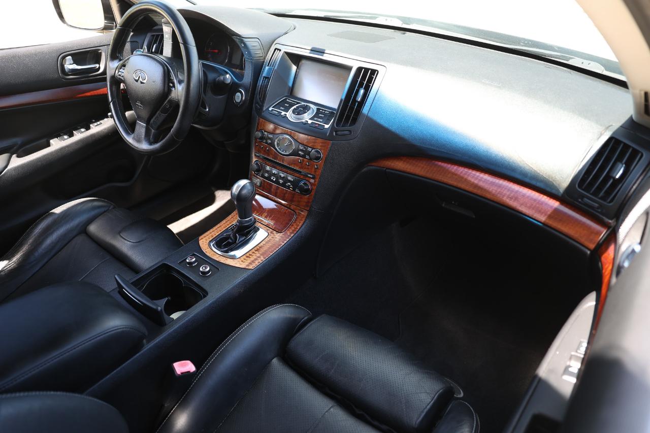 Infiniti G37 Sedan  2009