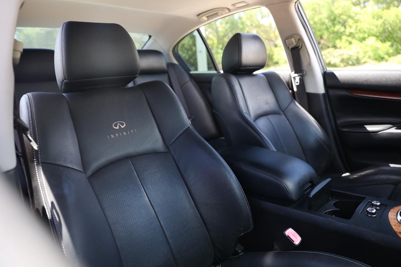 Infiniti G37 Sedan  2009