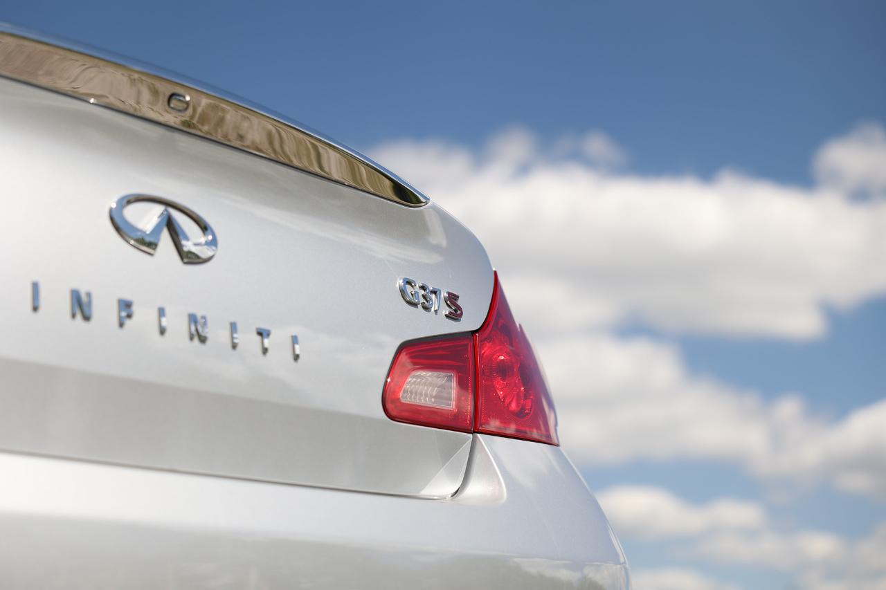 Infiniti G37 Sedan  2009