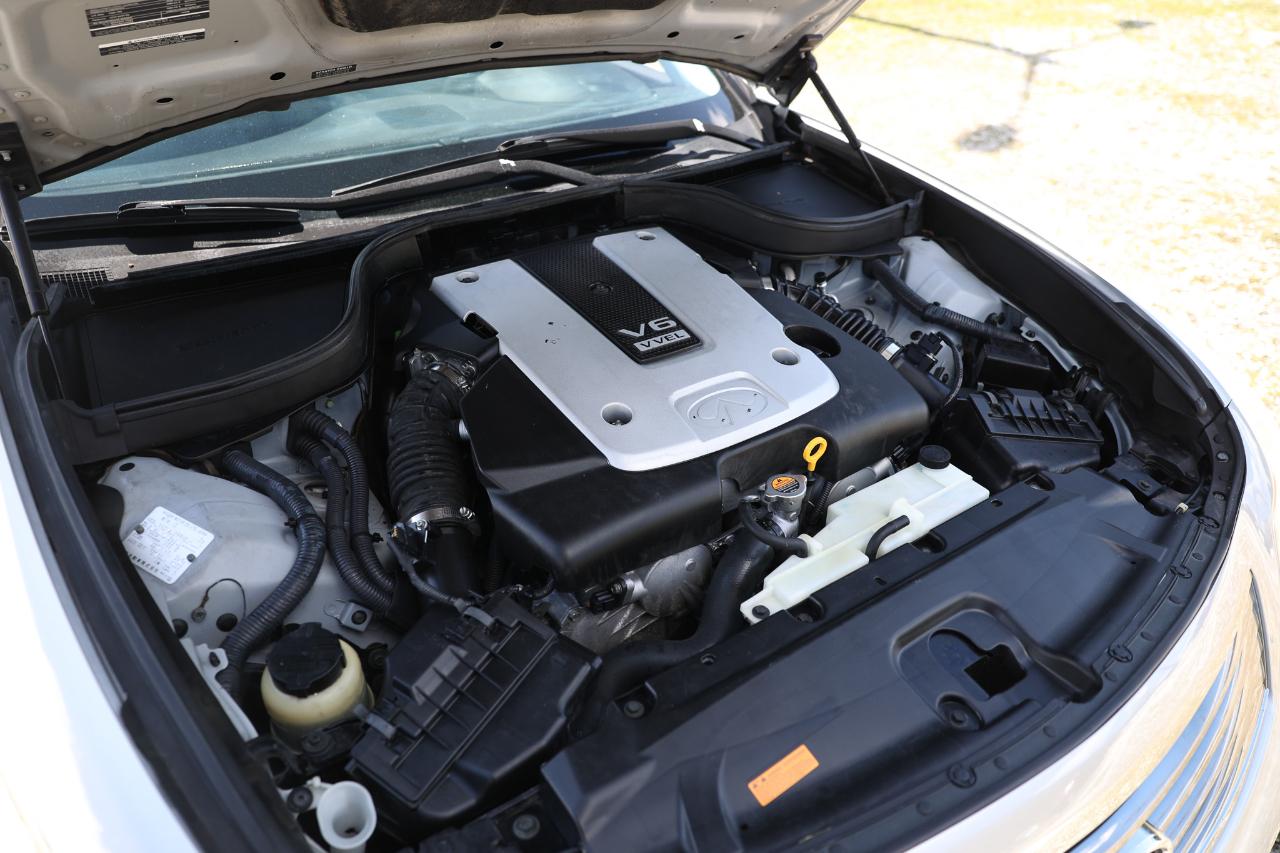 Infiniti G37 Sedan  2009