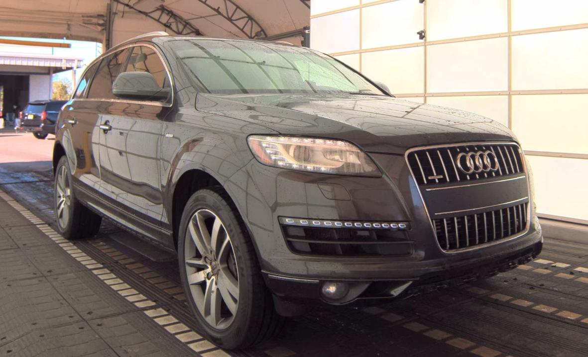 Audi Q7  2015