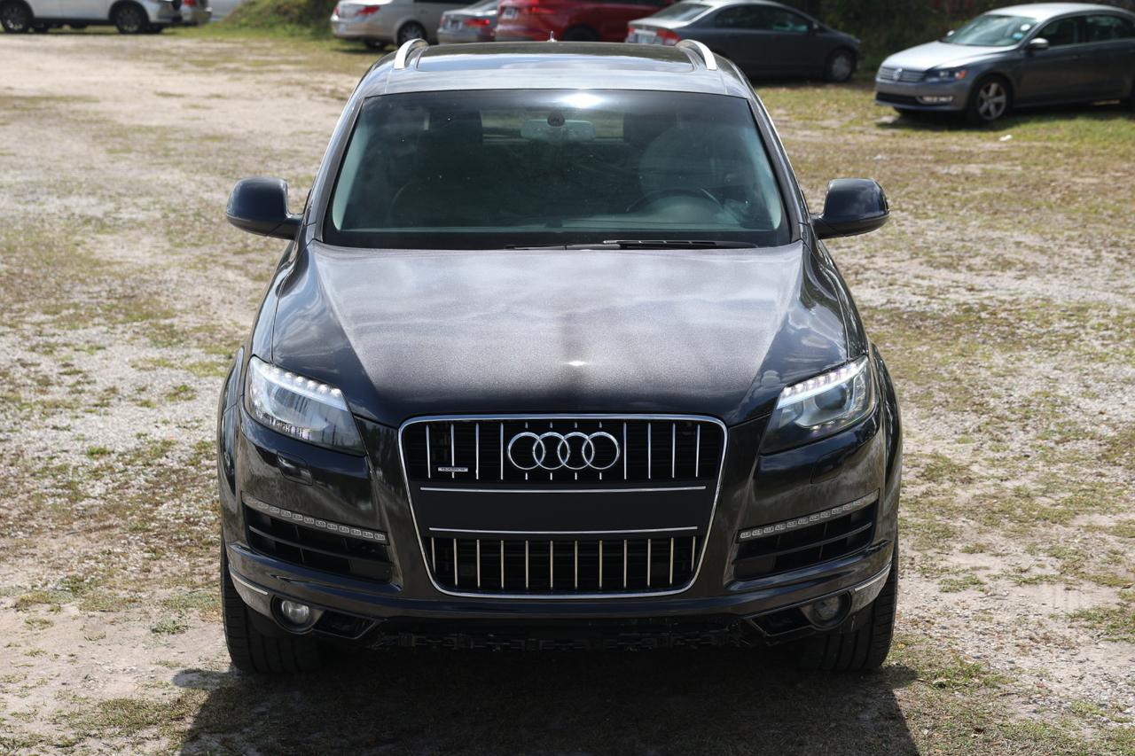 Audi Q7  2015